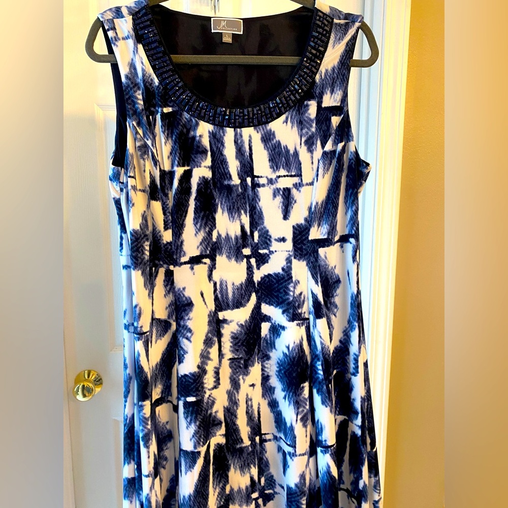 JM Collection knee length dress